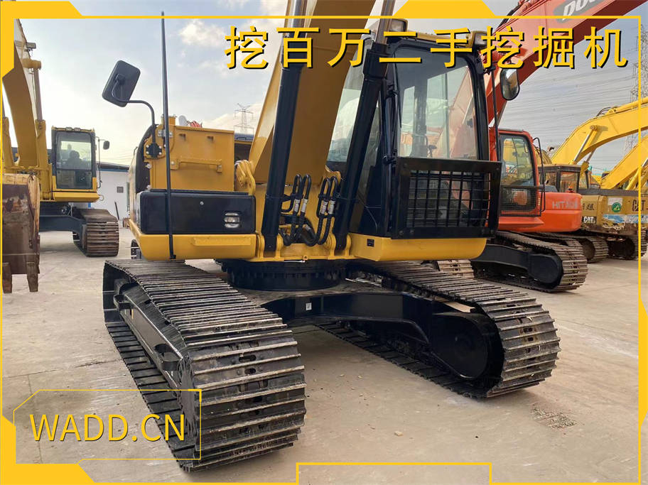 二手卡特320挖掘機(jī)