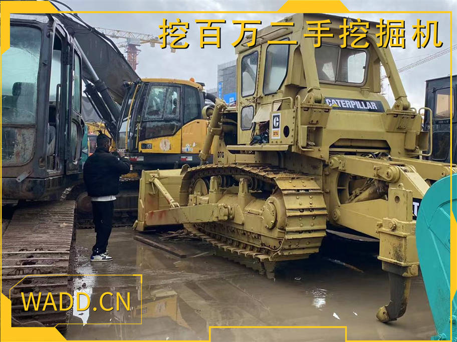 非洲客戶再次信賴上海挖百萬，成功訂購第二批工程機械