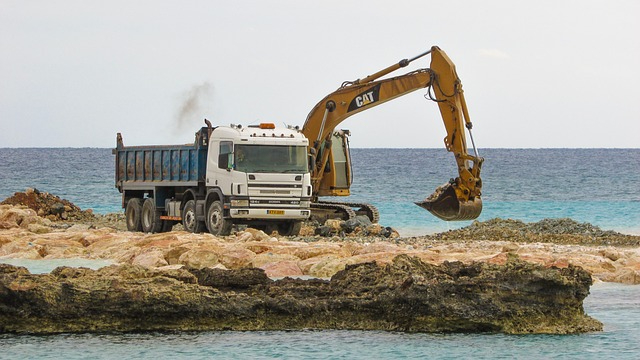 上海挖百萬：如何通過二手挖掘機實現綠色建筑項目？