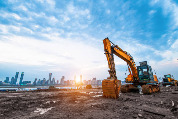 二手挖掘機在能源項目建設中的應用及其優(yōu)勢 Applications and Advantages of Second-Hand Excavators in Energy Project Construction