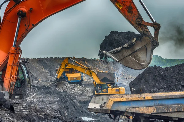 收購大型二手挖掘機指南 | Guide to Buying Large Used Excavators